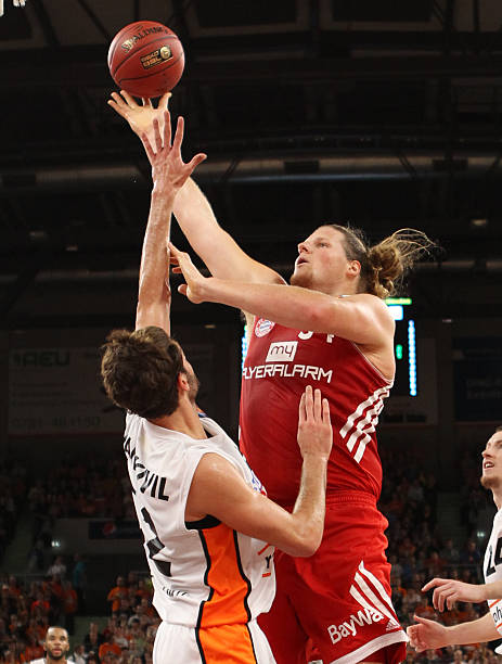 动员建立积 动员建立积