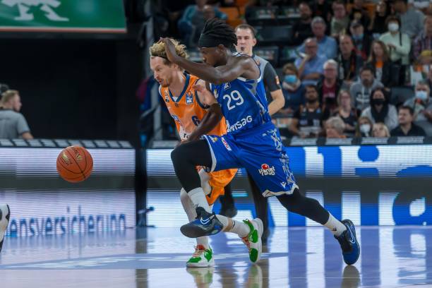 从转会市场 从转会市场