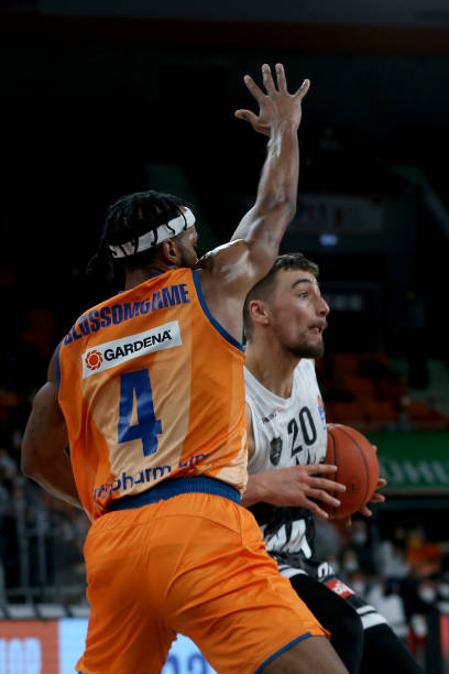 在西班牙国 在西班牙国